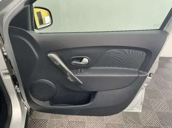 DACIA SANDERO II - voiture d'occasion - Photo 20