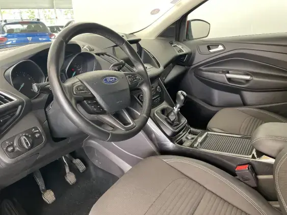 FORD KUGA II - voiture d'occasion - Photo 18