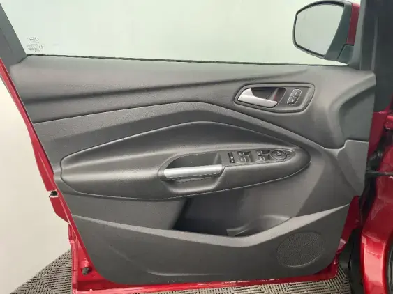 FORD KUGA II - voiture d'occasion - Photo 19
