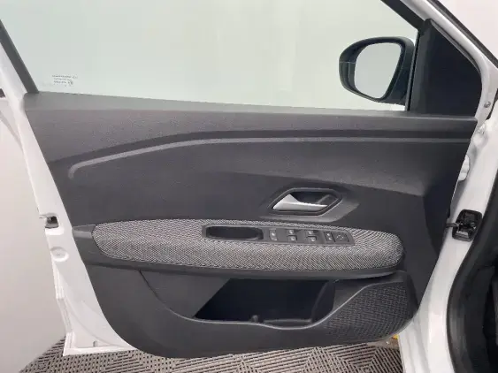 DACIA SANDERO III - voiture d'occasion - Photo 19