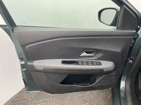 DACIA SANDERO III - voiture d'occasion - Photo 19