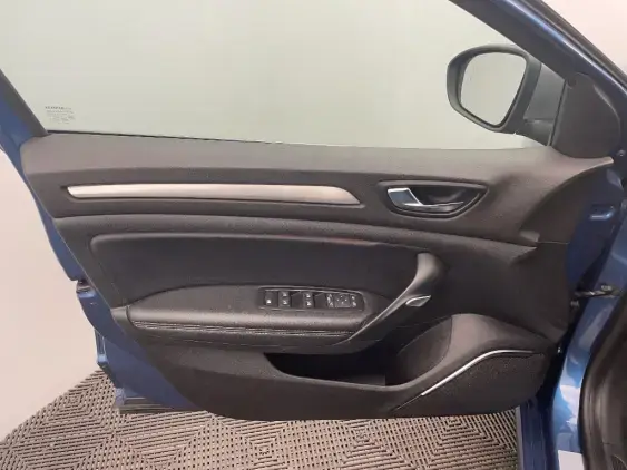 RENAULT MEGANE ESTATE IV - voiture d'occasion - Photo 19