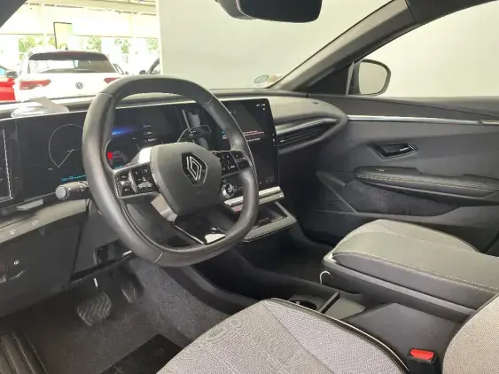 RENAULT MEGANE V - voiture d'occasion - Photo 18