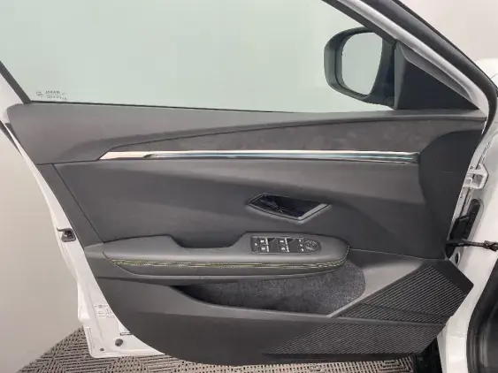 RENAULT MEGANE V - voiture d'occasion - Photo 19