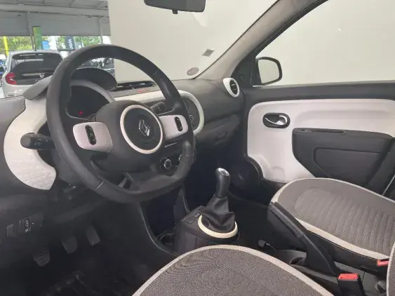 RENAULT TWINGO III - voiture d'occasion - Photo 17