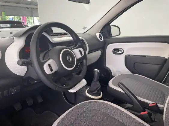 RENAULT TWINGO III - voiture d'occasion - Photo 17