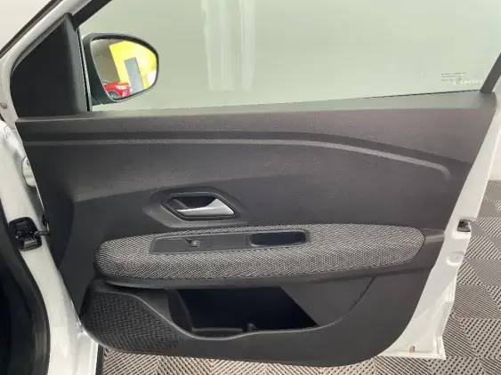 DACIA SANDERO III - voiture d'occasion - Photo 20