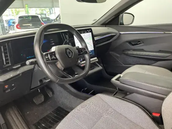 RENAULT MEGANE V - voiture d'occasion - Photo 18