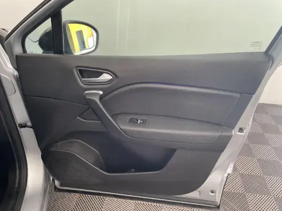 RENAULT CAPTUR II - voiture d'occasion - Photo 19