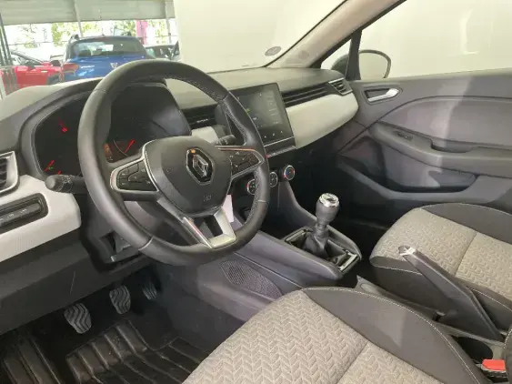 RENAULT CLIO V - voiture d'occasion - Photo 18