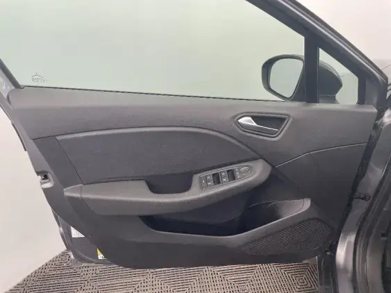 RENAULT CLIO V - voiture d'occasion - Photo 19