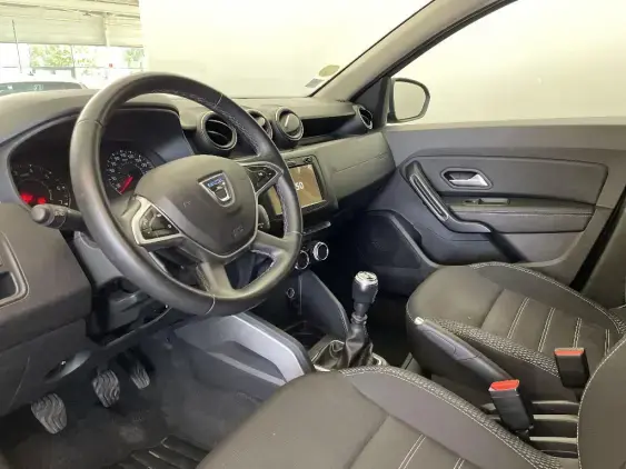DACIA DUSTER II - voiture d'occasion - Photo 18