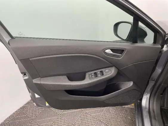 RENAULT CLIO V - voiture d'occasion - Photo 19