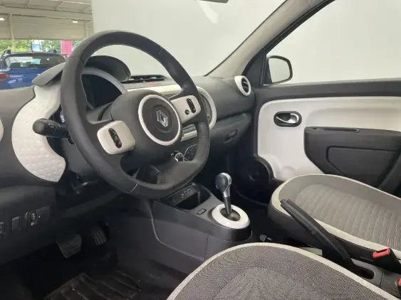 RENAULT TWINGO ELECTRIQUE III - voiture d'occasion - Photo 17