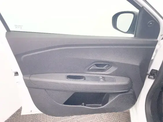 DACIA SANDERO III - voiture d'occasion - Photo 18