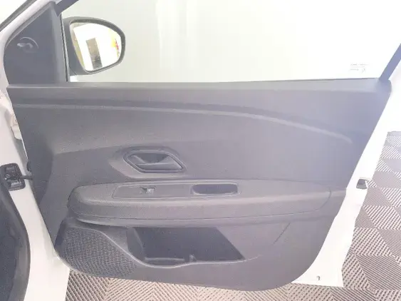 DACIA SANDERO III - voiture d'occasion - Photo 19