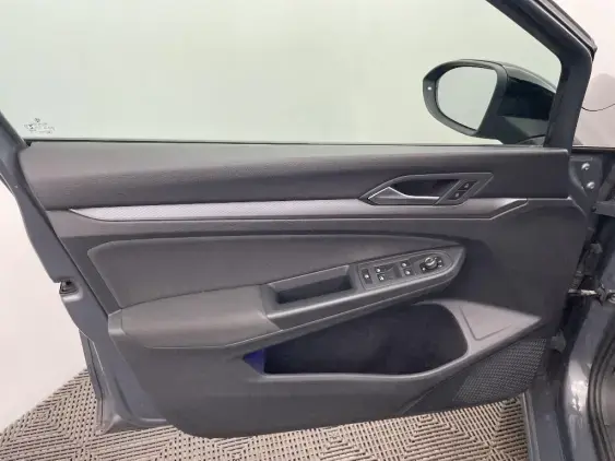 VOLKSWAGEN GOLF VIII - voiture d'occasion - Photo 19