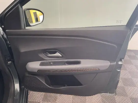 DACIA SANDERO III - voiture d'occasion - Photo 20