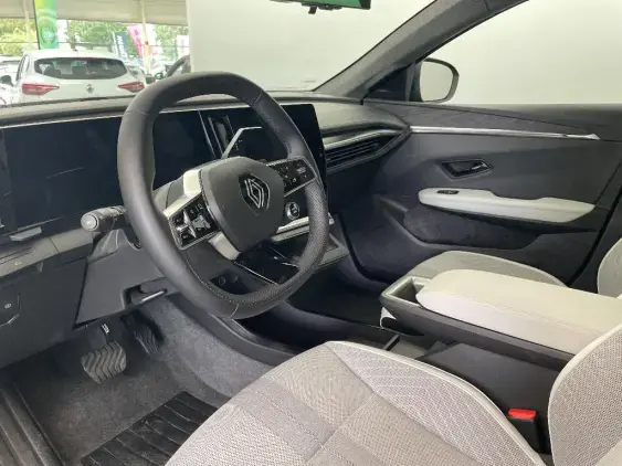 RENAULT SCENIC V ELECTRIQUE - voiture d'occasion - Photo 18