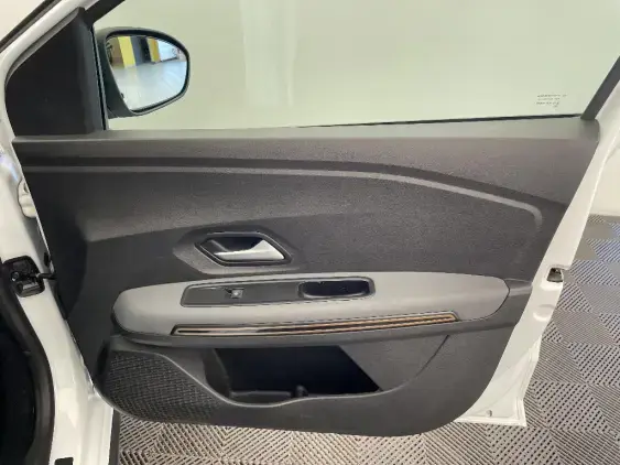 DACIA SANDERO III - voiture d'occasion - Photo 20