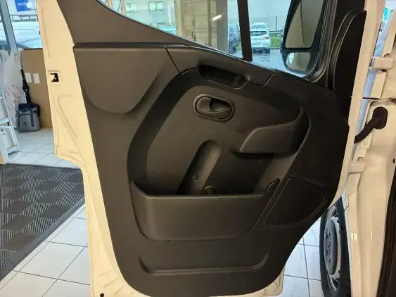 RENAULT MASTER FG III - voiture d'occasion - Photo 18