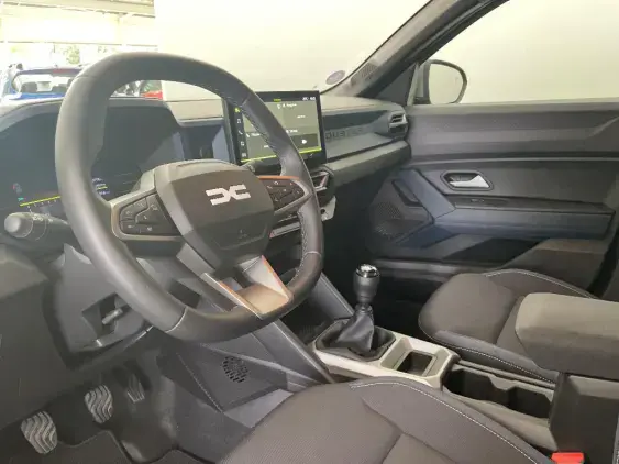 DACIA DUSTER III - voiture d'occasion - Photo 18