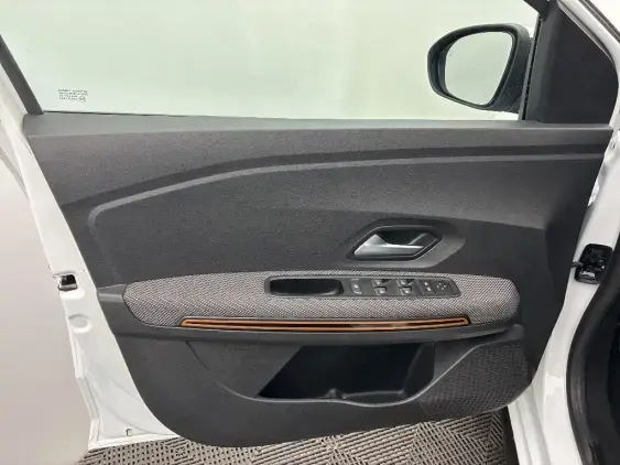 DACIA SANDERO III - voiture d'occasion - Photo 19