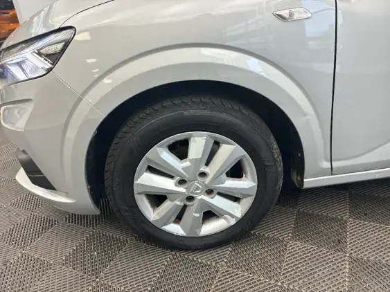 DACIA SANDERO III - voiture d'occasion - Photo 23