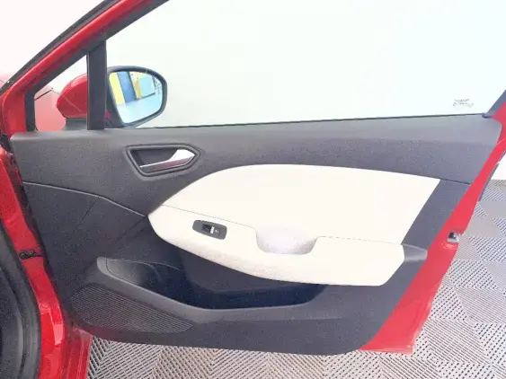 RENAULT CLIO V - voiture d'occasion - Photo 20