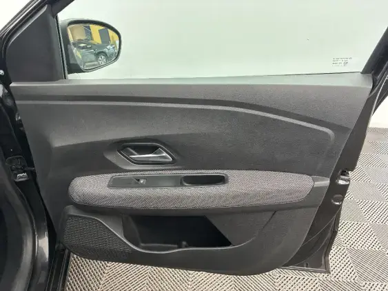 DACIA SANDERO III - voiture d'occasion - Photo 20