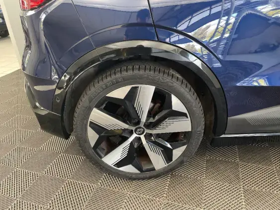 RENAULT MEGANE V - voiture d'occasion - Photo 24