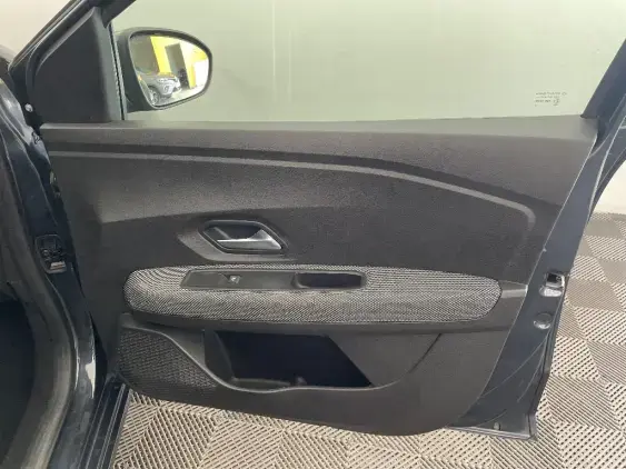 DACIA SANDERO III - voiture d'occasion - Photo 20