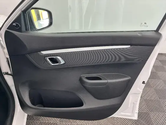 DACIA SPRING - voiture d'occasion - Photo 19