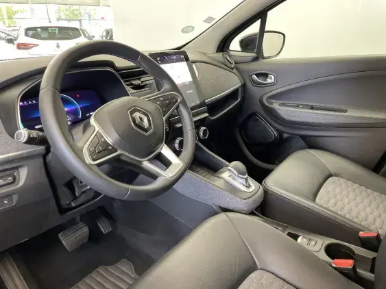 RENAULT ZOE - voiture d'occasion - Photo 18