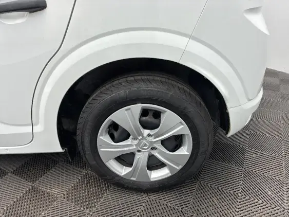 DACIA SANDERO III - voiture d'occasion - Photo 23