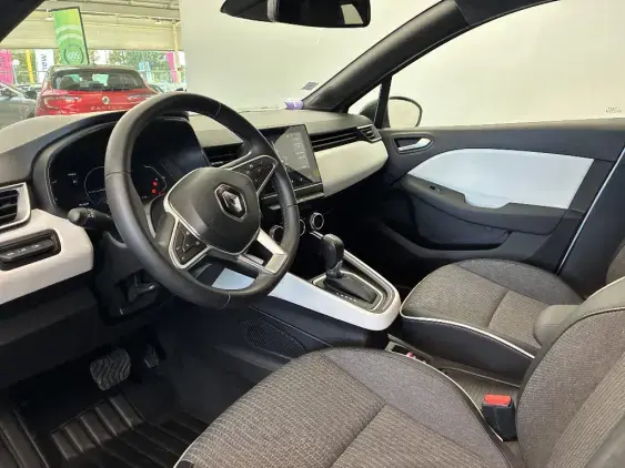 RENAULT CLIO V - voiture d'occasion - Photo 18