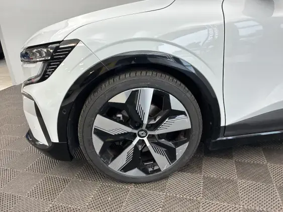 RENAULT MEGANE V - voiture d'occasion - Photo 23