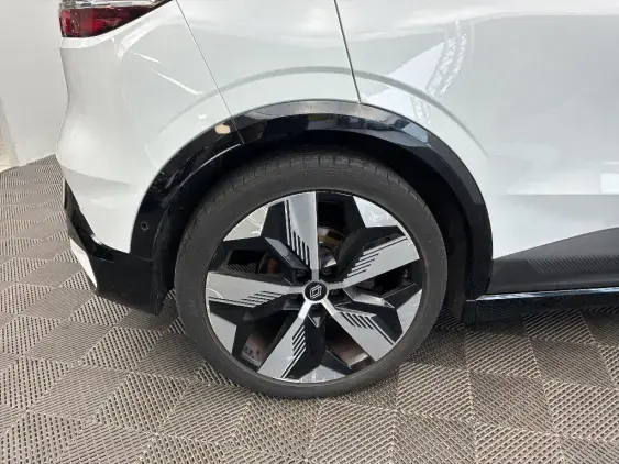 RENAULT MEGANE V - voiture d'occasion - Photo 25