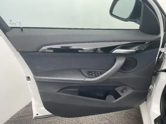 BMW X1 F48 LCI - voiture d'occasion - Photo 19