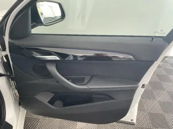 BMW X1 F48 LCI - voiture d'occasion - Photo 20