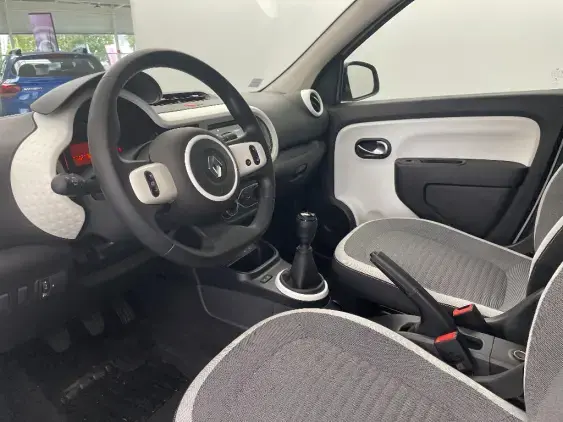 RENAULT TWINGO III - voiture d'occasion - Photo 17