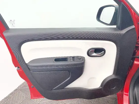 RENAULT TWINGO III - voiture d'occasion - Photo 18