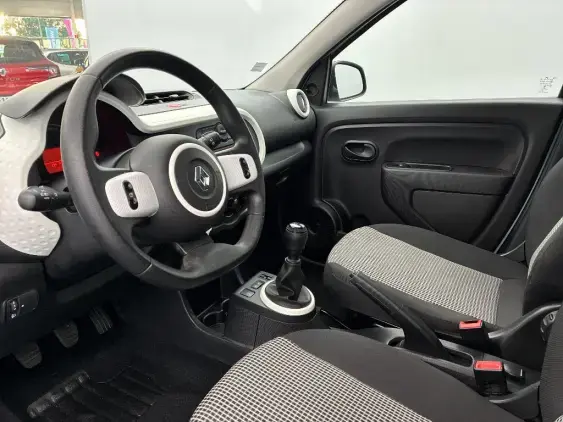 RENAULT TWINGO III - voiture d'occasion - Photo 16