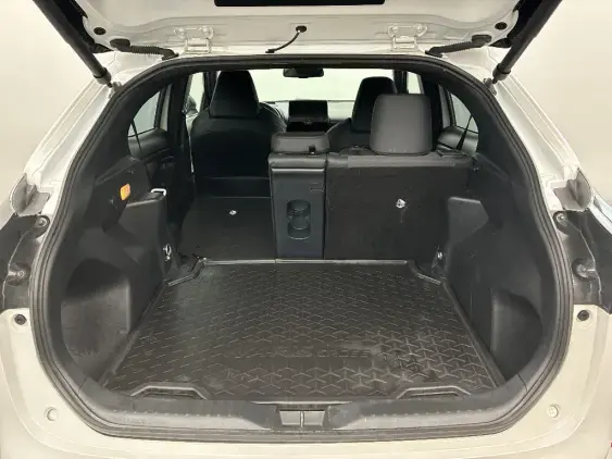 TOYOTA YARIS CROSS I - voiture d'occasion - Photo 16