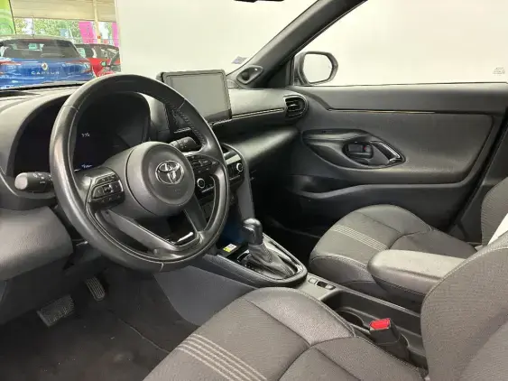 TOYOTA YARIS CROSS I - voiture d'occasion - Photo 18