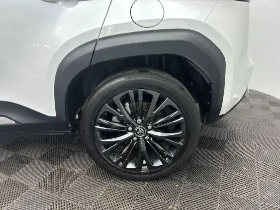 TOYOTA YARIS CROSS I - voiture d'occasion - Photo 24