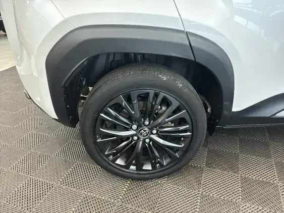 TOYOTA YARIS CROSS I - voiture d'occasion - Photo 25