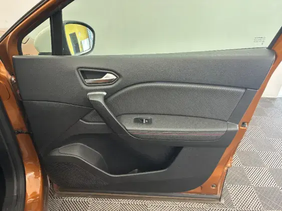 RENAULT CAPTUR II - voiture d'occasion - Photo 20