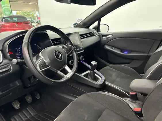 RENAULT CLIO V - voiture d'occasion - Photo 18