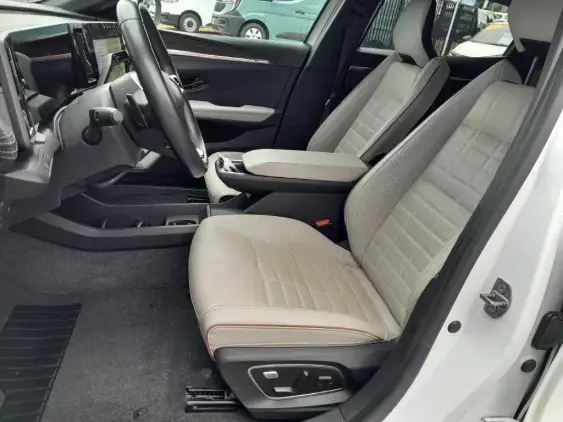 RENAULT MEGANE V - voiture d'occasion - Photo 16
